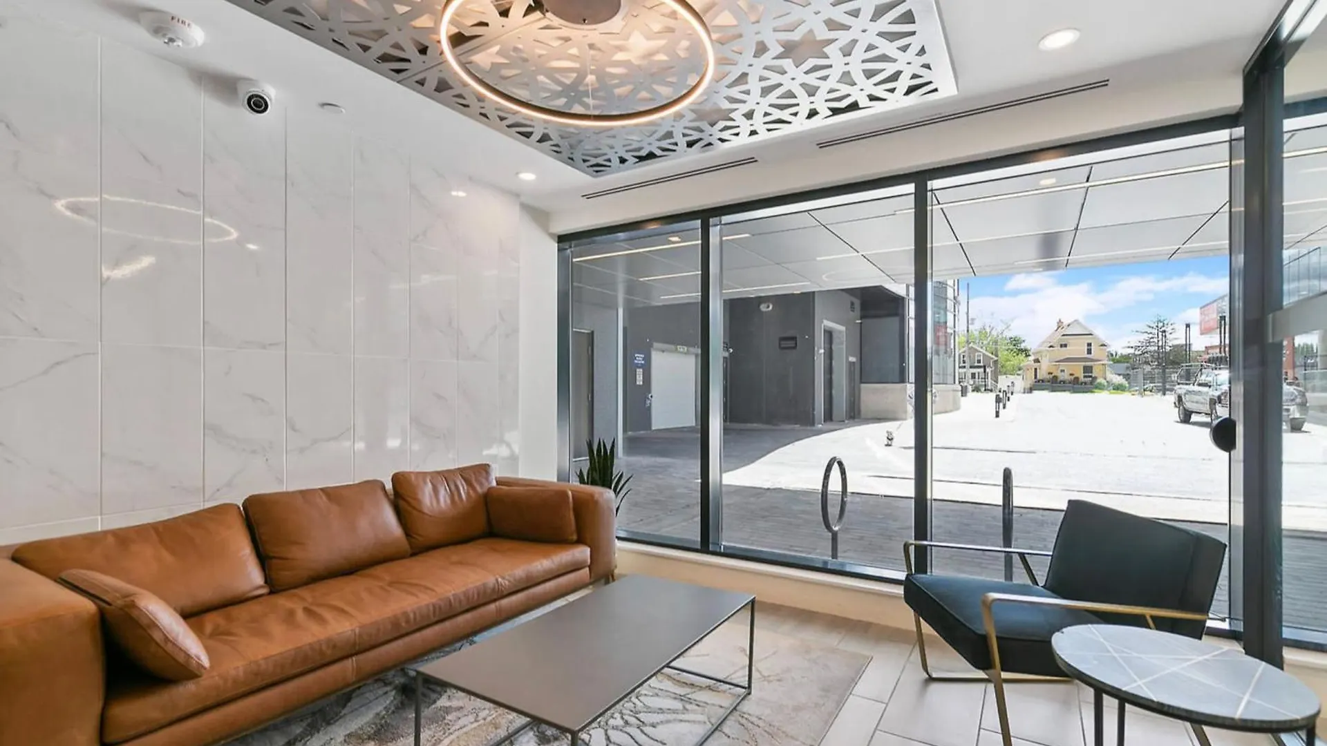 Holiday home Dt High Rise Condo W Private Patio And View Kitchener