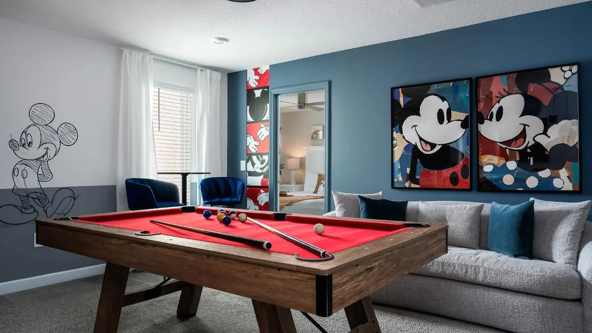 Holiday home Dt High Rise Condo W Private Patio And View Kitchener