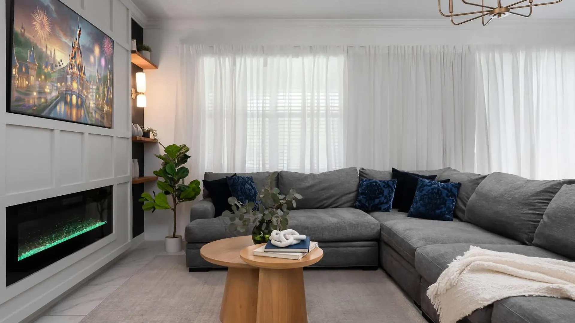 Dt High Rise Condo W Private Patio And View Kitchener 0*,