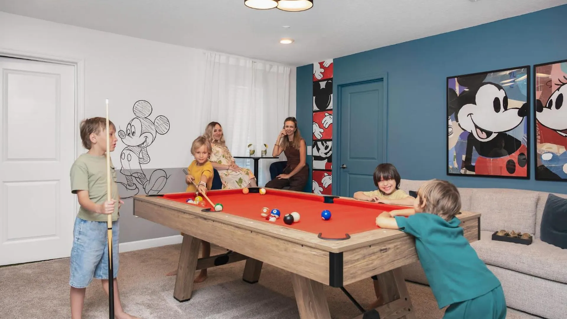 Dom wakacyjny Dt High Rise Condo W Private Patio And View Kitchener